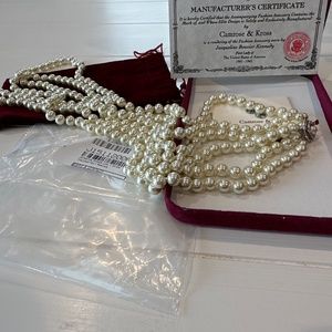 Jackie Kennedy pearls